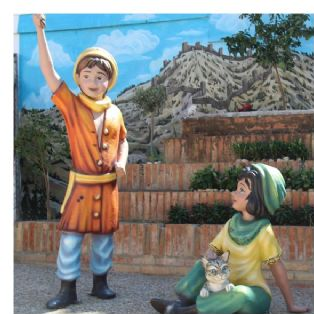Conjunto instalado en Callejón de calle Toril